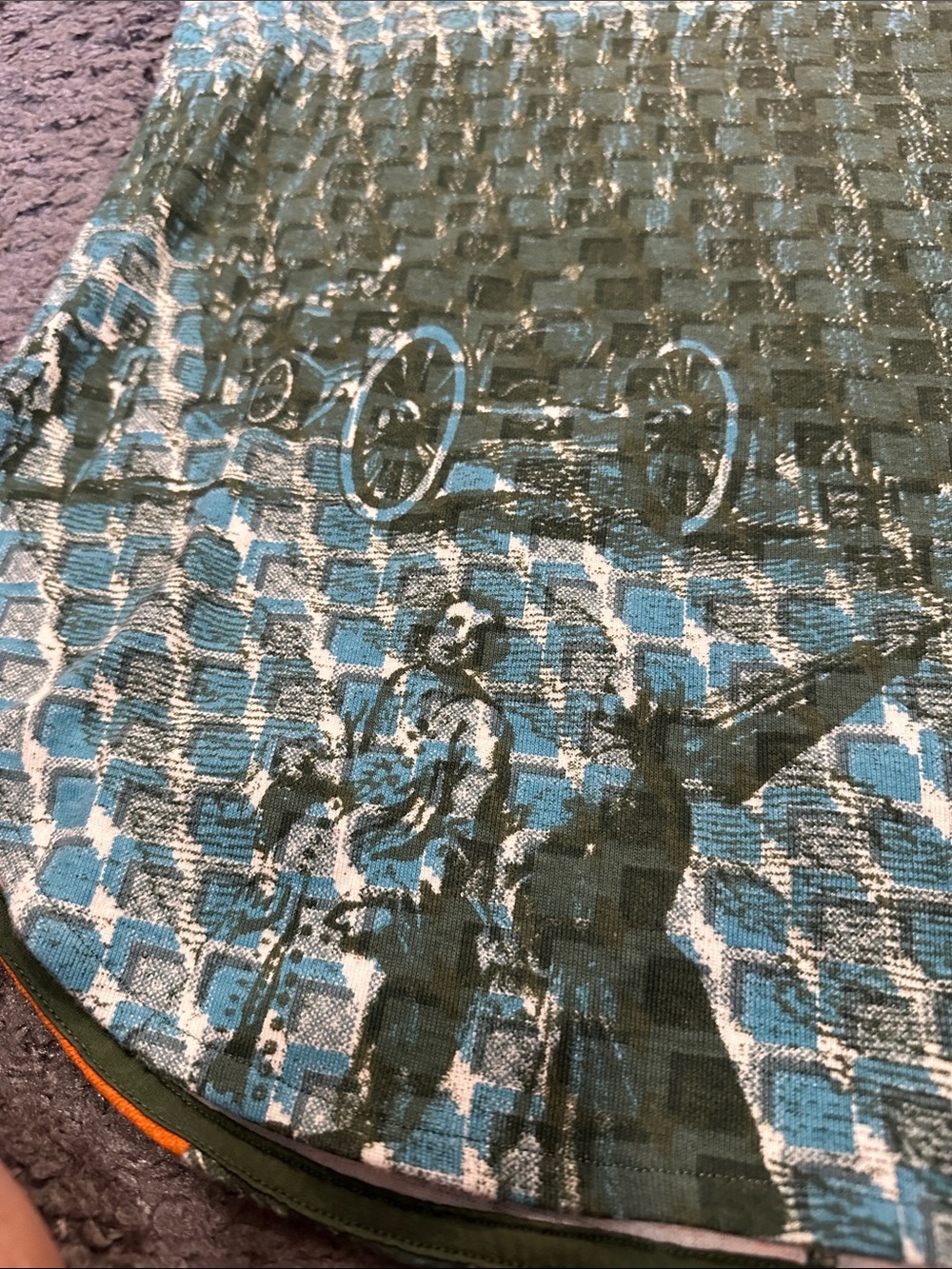 Custo Barcelona Short Sleeve Cotton Top M (3) Centennial Print - Picture 8 of 8